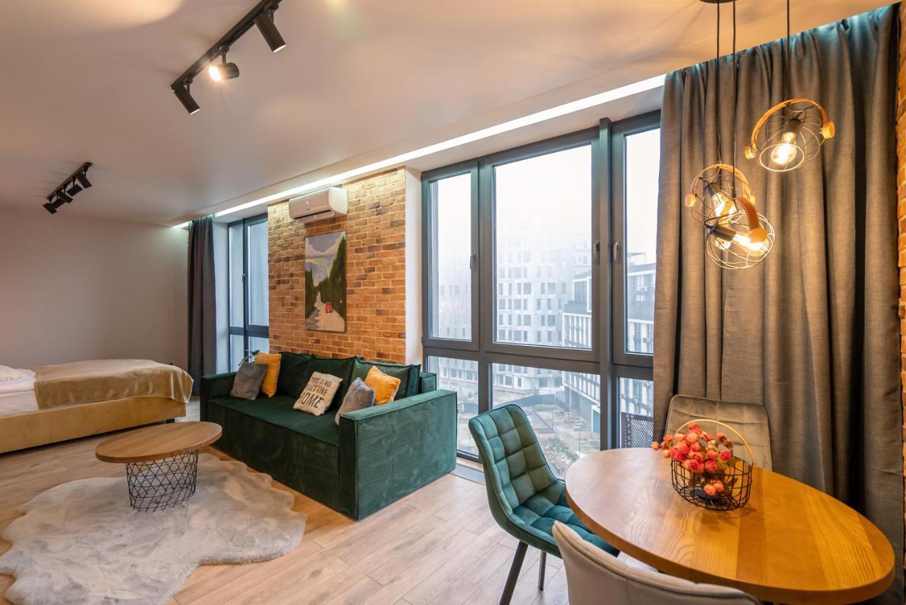 Slavutich Ecoloft Studios Kiev Exterior foto